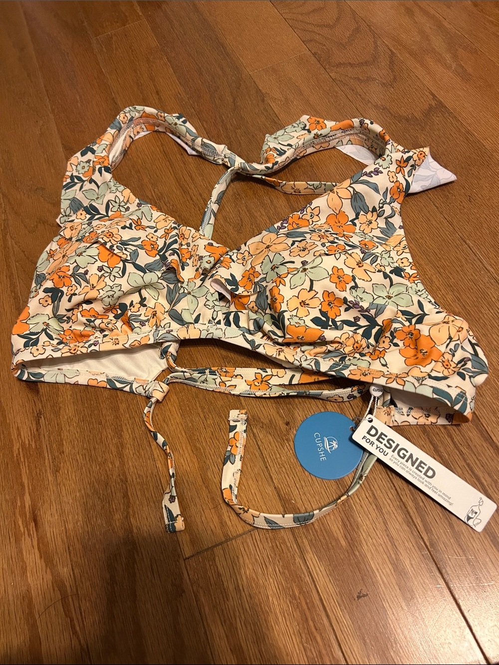 NWT Cupshe Floral Bikini Top
